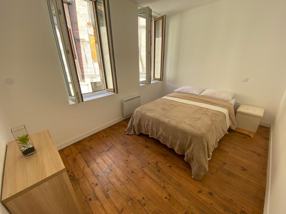 Logement Tout Equipe Layrac Εξωτερικό φωτογραφία