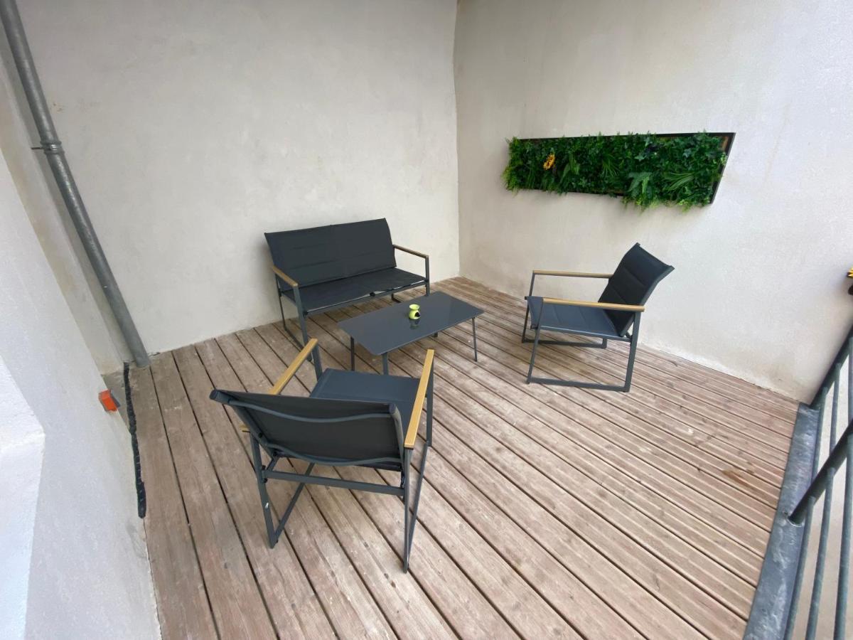 Logement Tout Equipe Layrac Εξωτερικό φωτογραφία